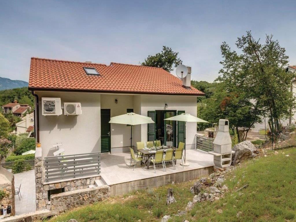 Apartments Grzic Porozina 외부 사진